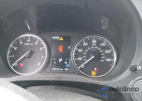 2016 Mitsubishi Outlander Es z USA, uszkodzony, nr VIN JA4AZ3A31GZ025252